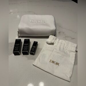 NWT Dior Beauty Makeup Pouch & 3 Samples